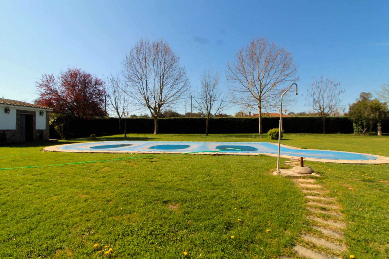 Villa te koop in Badajoz