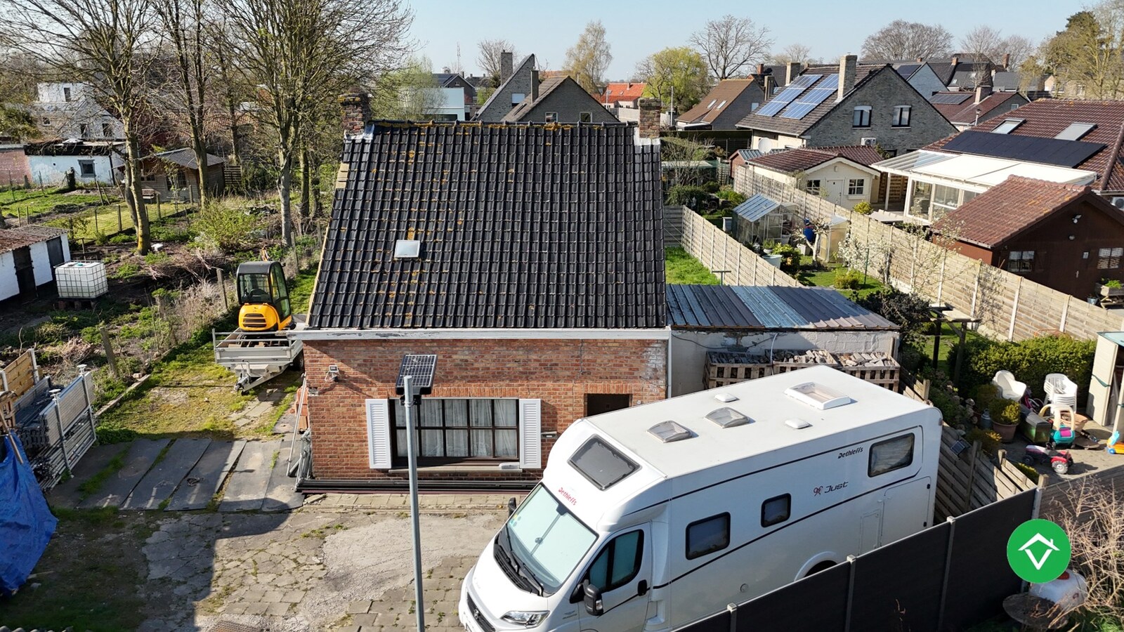 Te renoveren woning in centrum Koekelare 