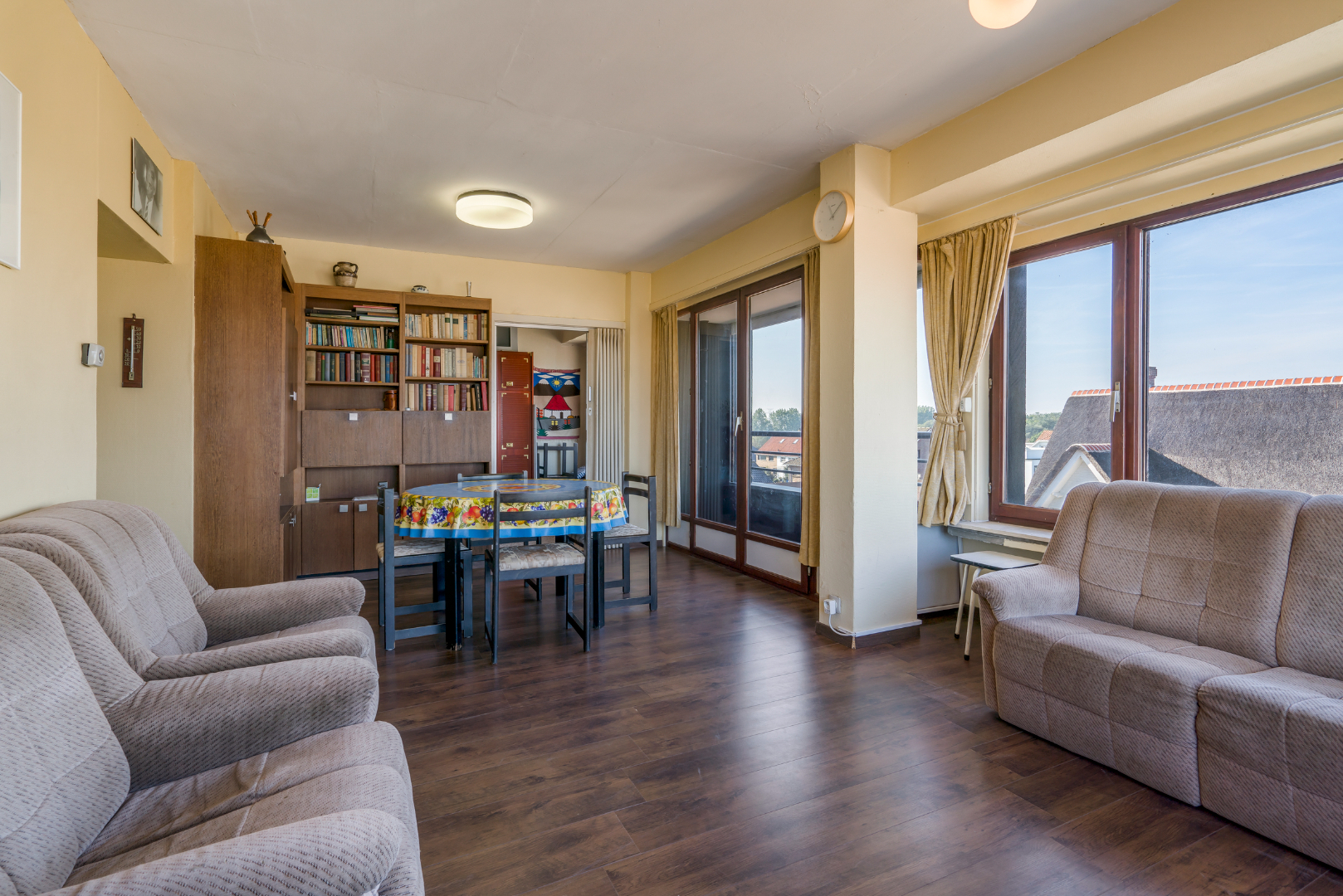 prachtig hoek appartement met 2 slaapkamers 