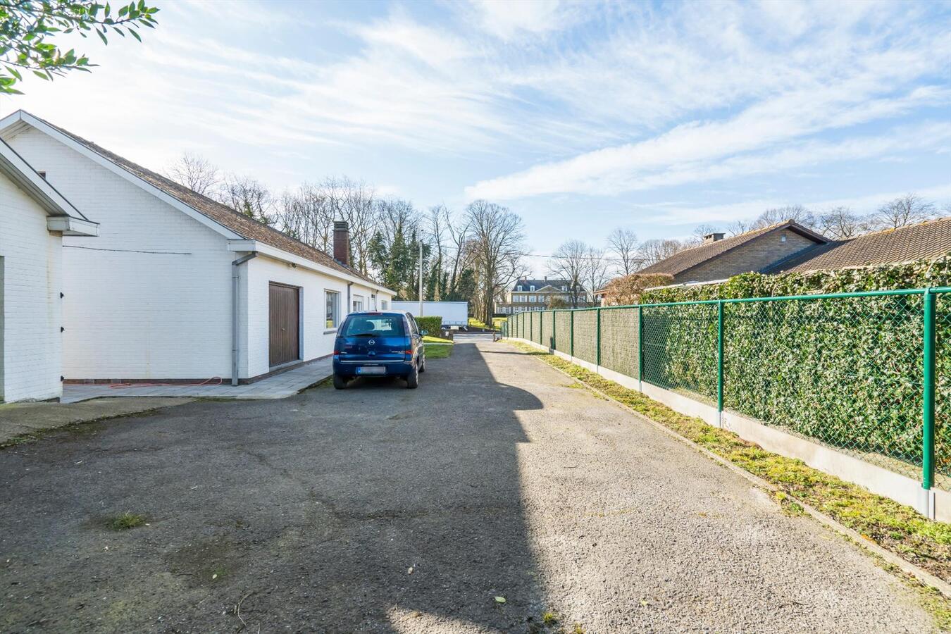 Uitstekend gelegen, vrijstaande woning op 870m² 