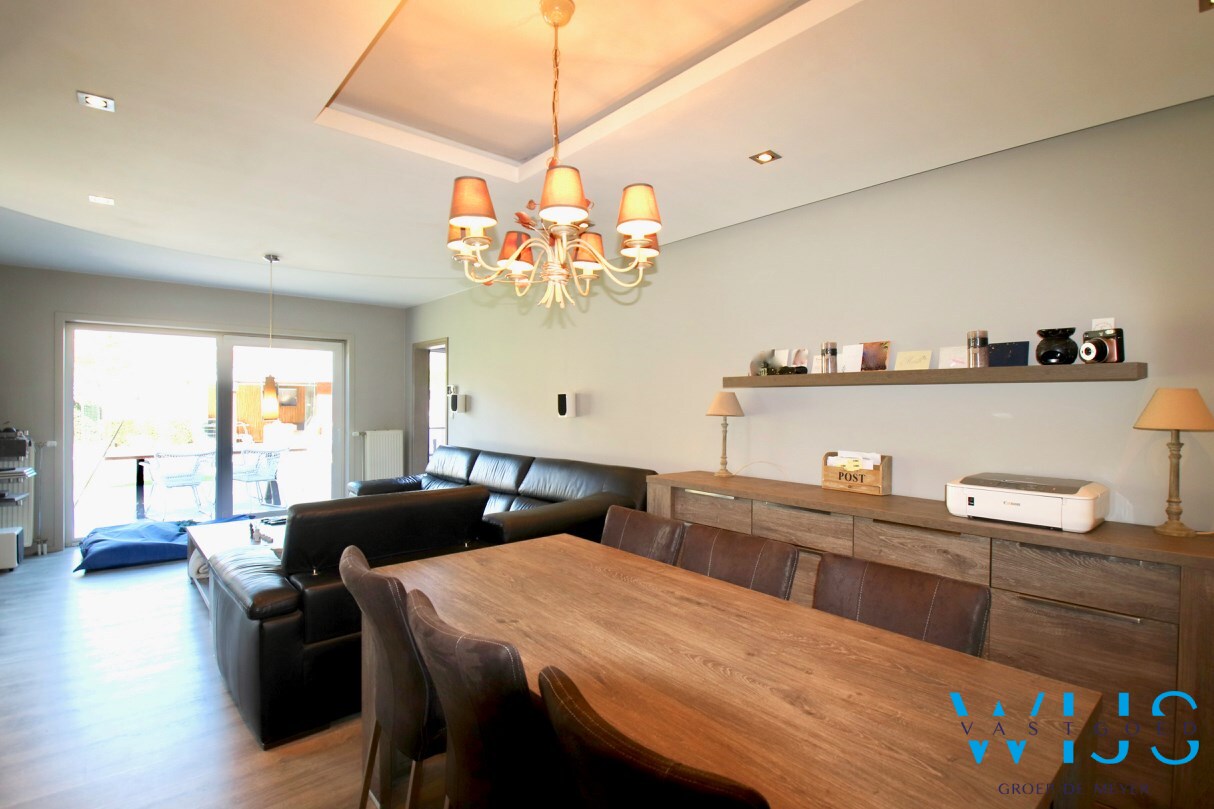 Zwemmen met zicht op de kerktoren van ERTVELDE ! 