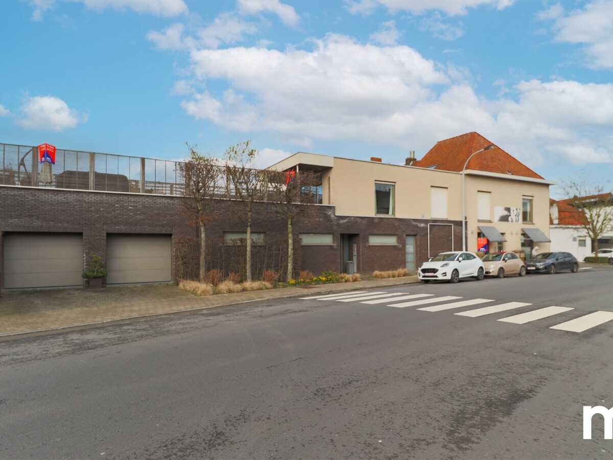 Handelspand met woonst te Heule ! 