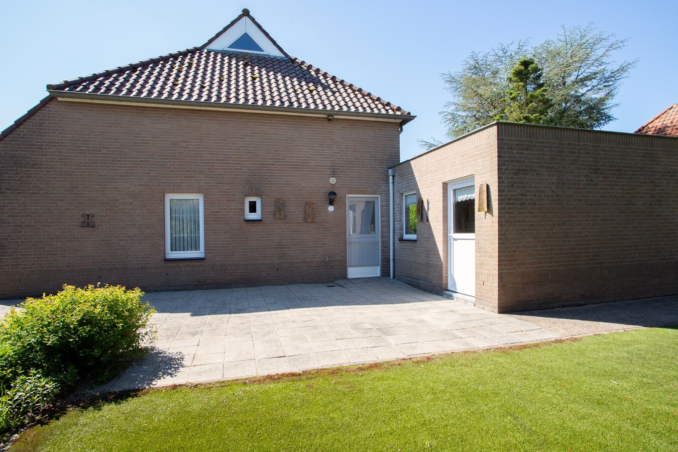 Vrijstaande woning met vrij uitzicht, slaapkamer en badkamer op de begane grond – levensloopbestendig én ruim! 