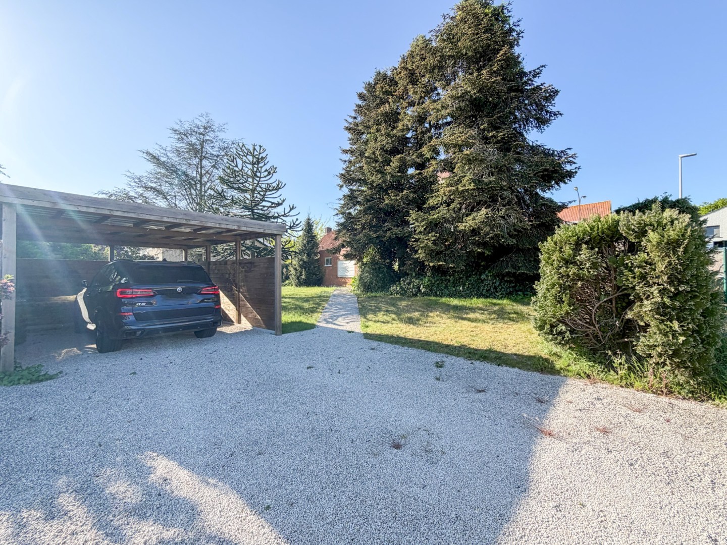 Vrijstaande woning op mooi hoekperceel (950 m²), Aartrijke. 
