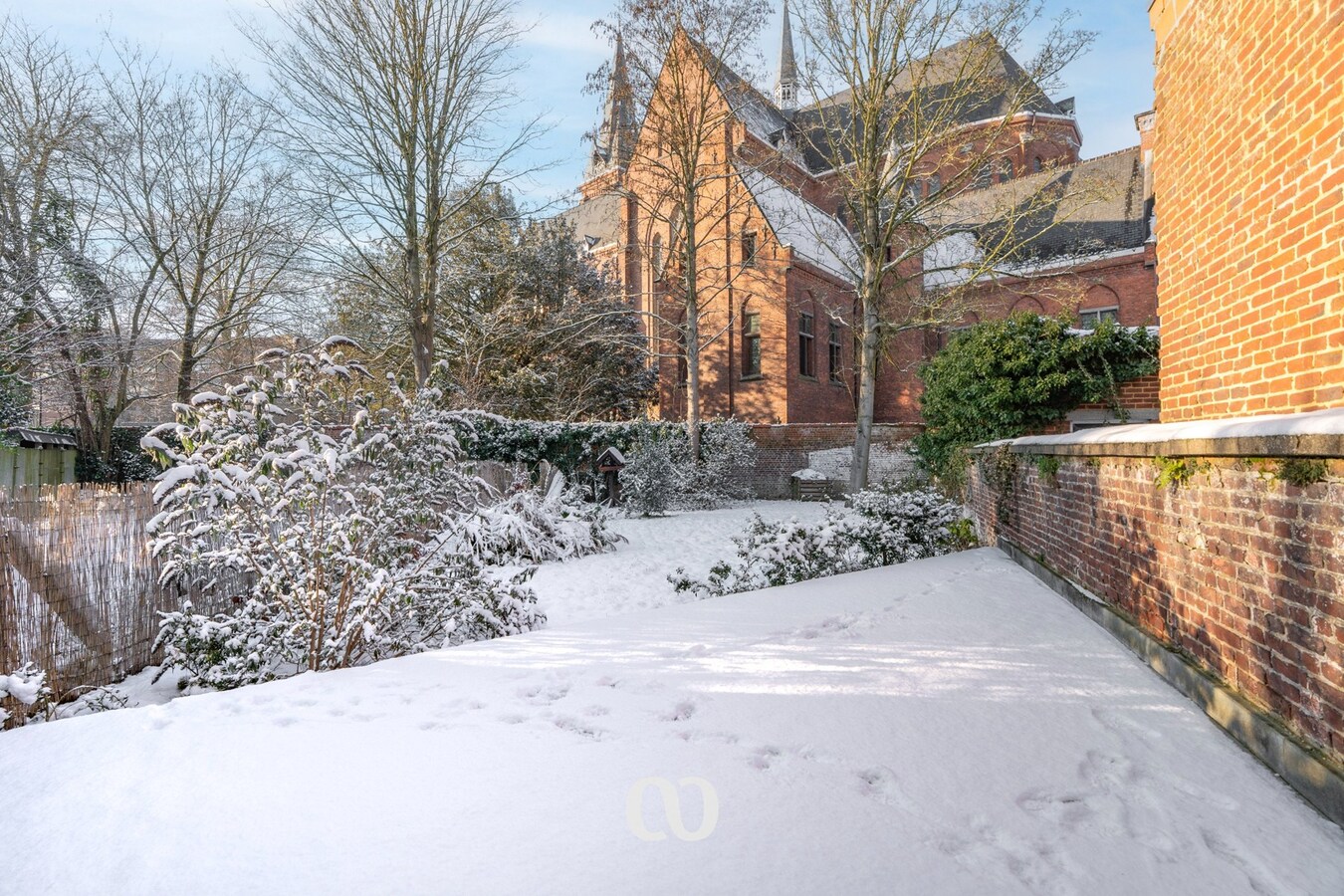 Luxe-appartement met zicht op de Sint-Martinuskerk 
