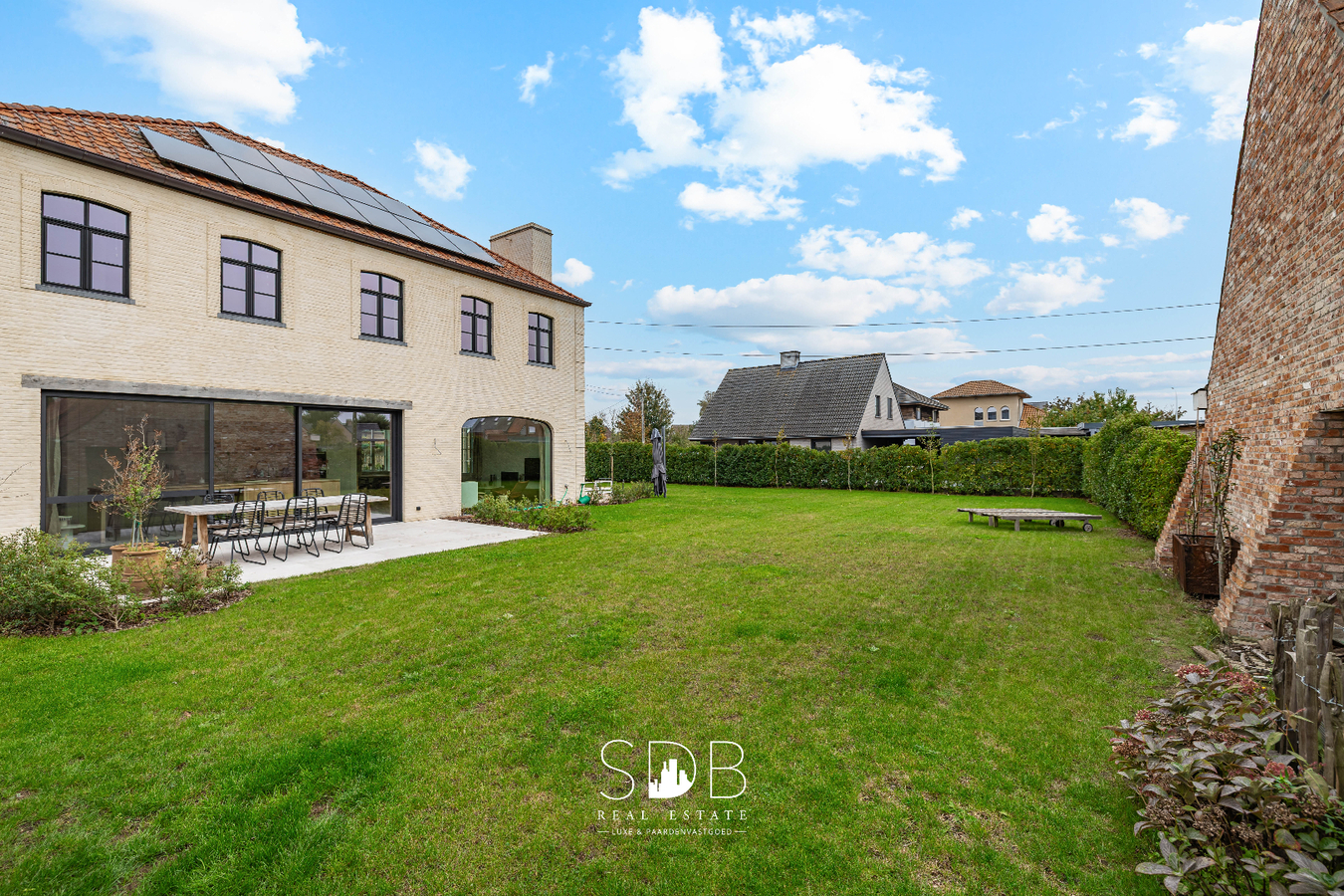 Landelijke villa met gezinstuin op 852m² 