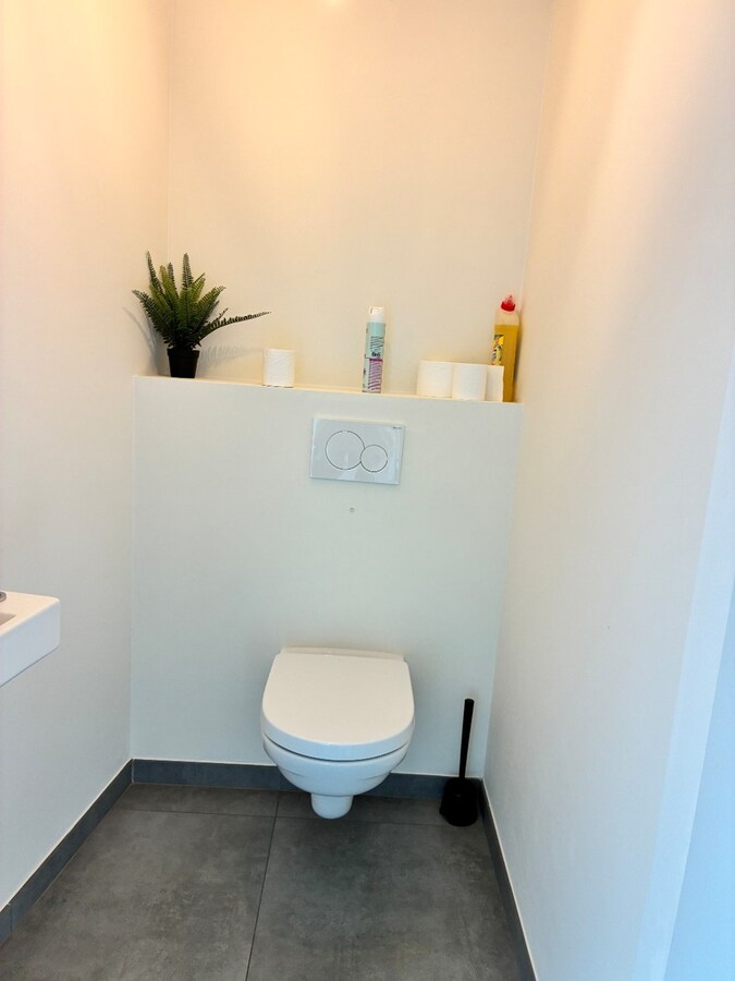 Nieuwbouwwoning nabij de Sterre - met terras en tuin ! 