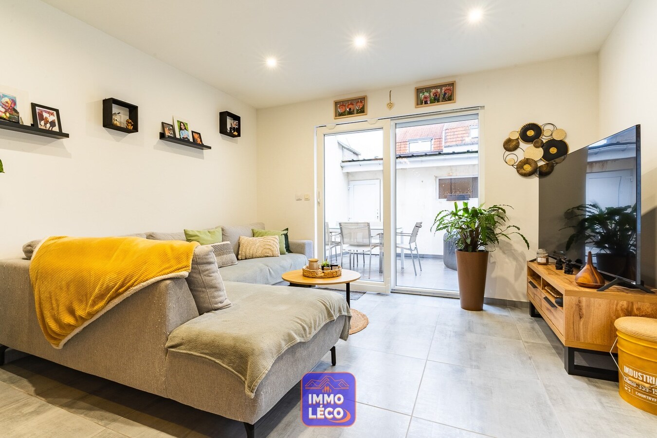 Maison rénovée en plein centre-ville avec garage ! 