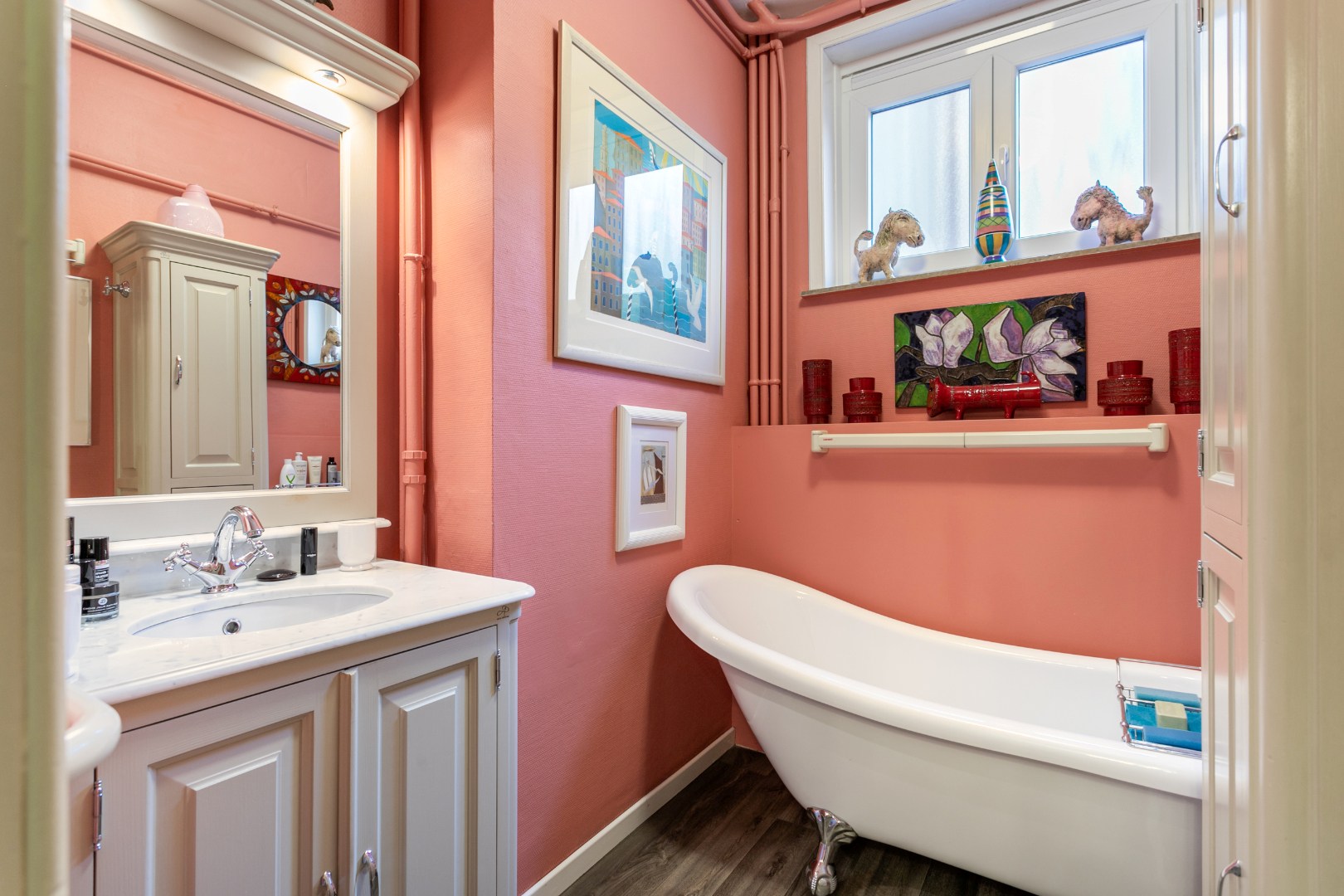 Karaktervol appartement met 2-3 slpk nabij het Brugmannplein. 