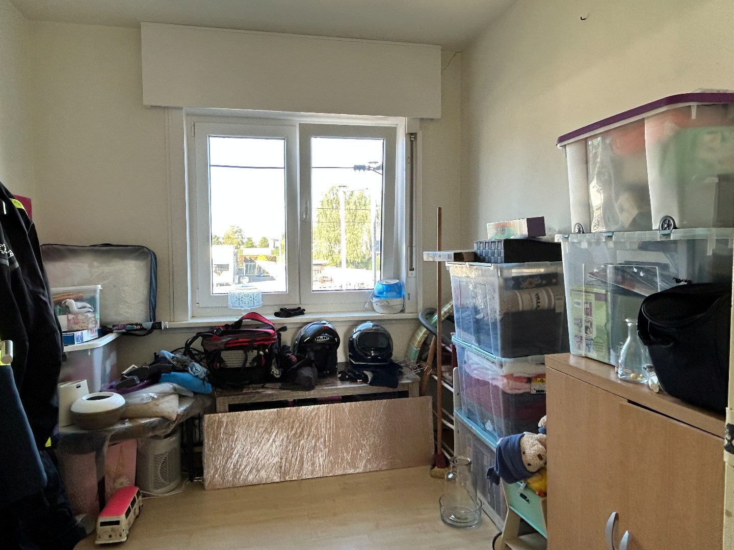 Degelijke en ruime gezinswoning met garage en tuin op 702m² 