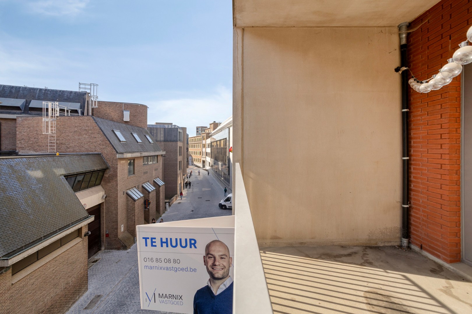 Studio met ruim terras, ondergrondse autostaanplaats en private kelderberging in Leuven! - EPC 60 kWh/m² - bewoonbare opp. 47 m² 