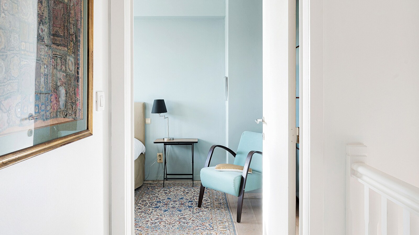 Ruime gezinswoning met inpandige garage en gezellige tuin. 