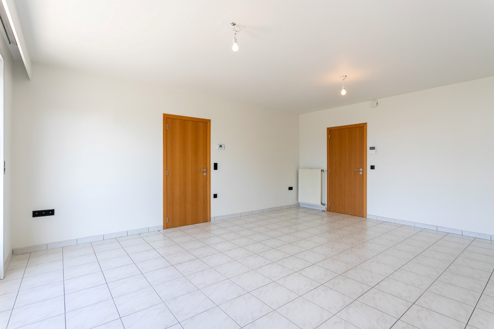 Instapklaar 2 slpk appartement met garage te Halle 