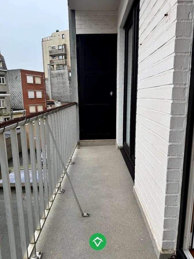 Instapklaar appartement met 2 slaapkamers en zijdelings zeezicht te Westende 