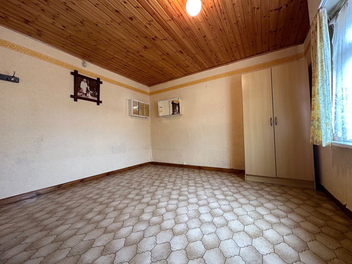 Woning met 3 slaapkamers en garage te Snaaskerke 