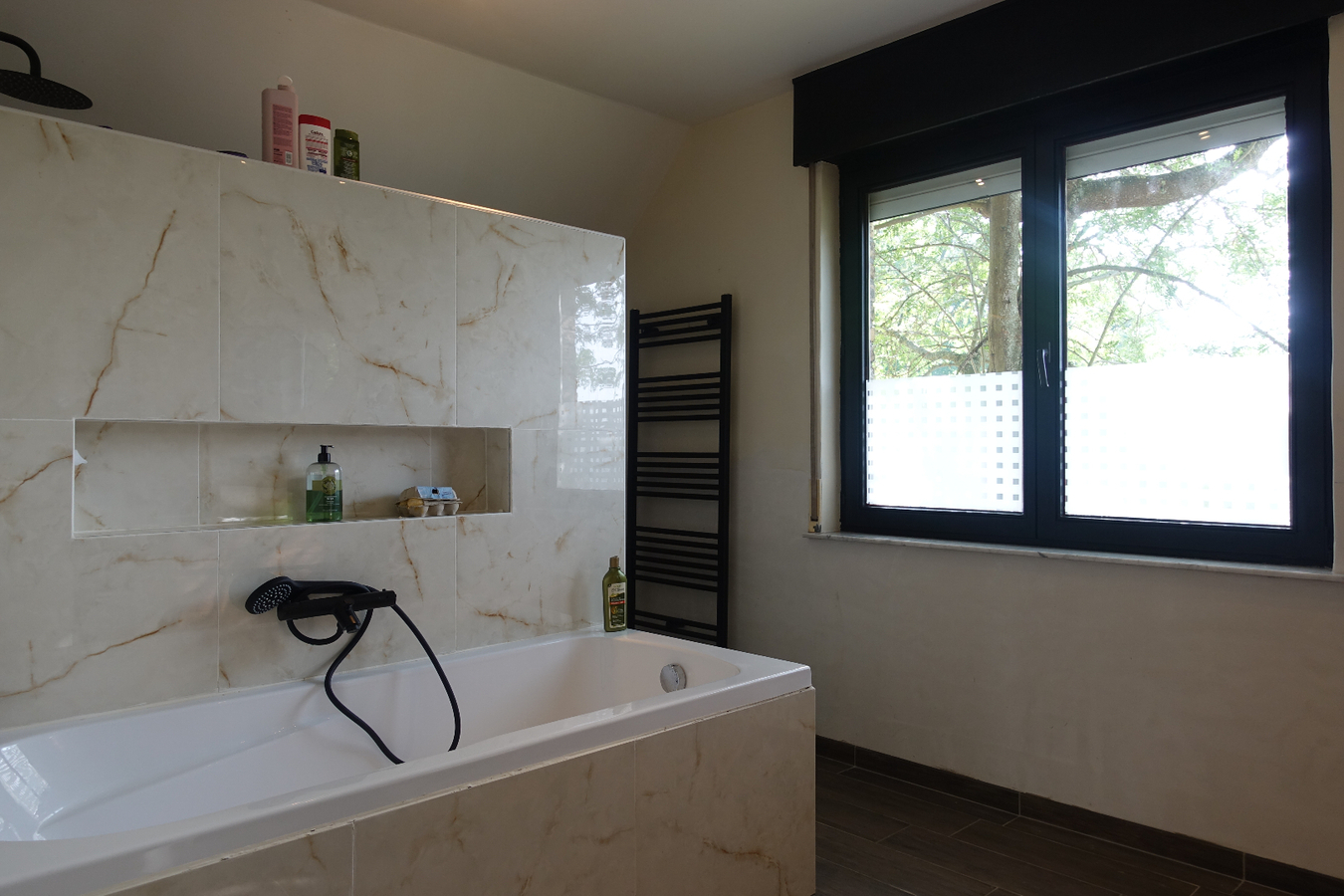 Prachtige villa met 5 slaapkamers op 1.215m² 