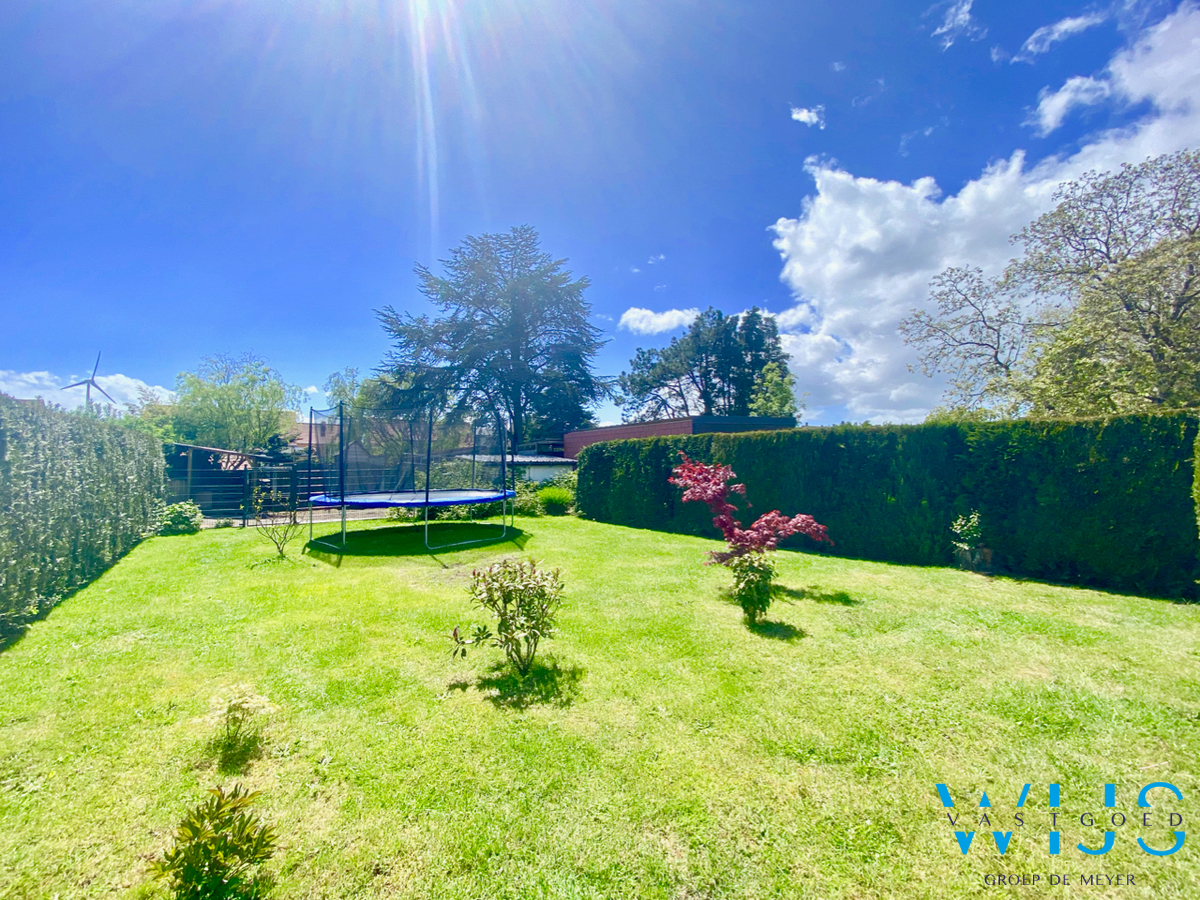 Gezellig &amp; instapklaar woonhuis op een ruim perceel van 786m² 