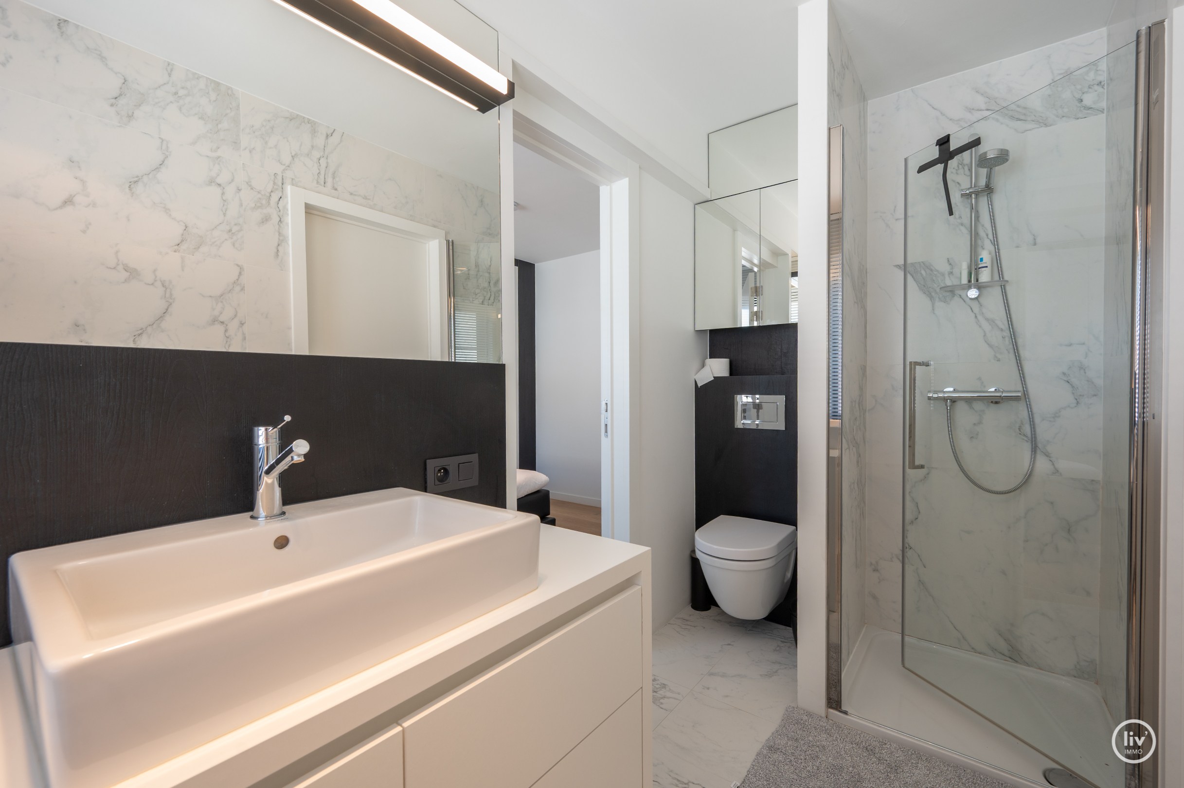 Volledig afgewerkt Hoekappartement + studio centraal gelegen in Knokke 