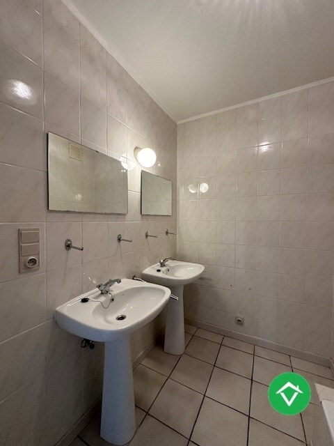 Appartement met 2 slaapkamers en garage te Kortemark 
