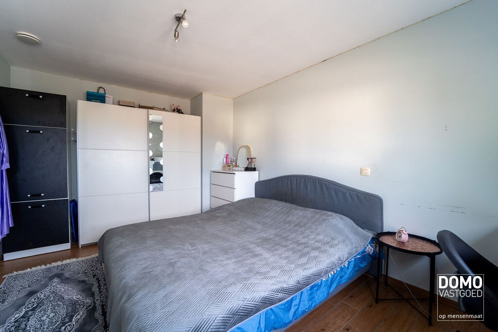 Gunstig gelegen handelshuis te Spalbeek (Hasselt) 