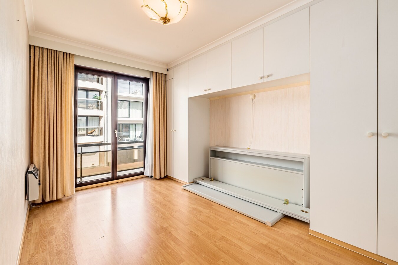 Villa-appartement op topligging nabij het Casino met zuidgericht terras en 2 slaapkamers 