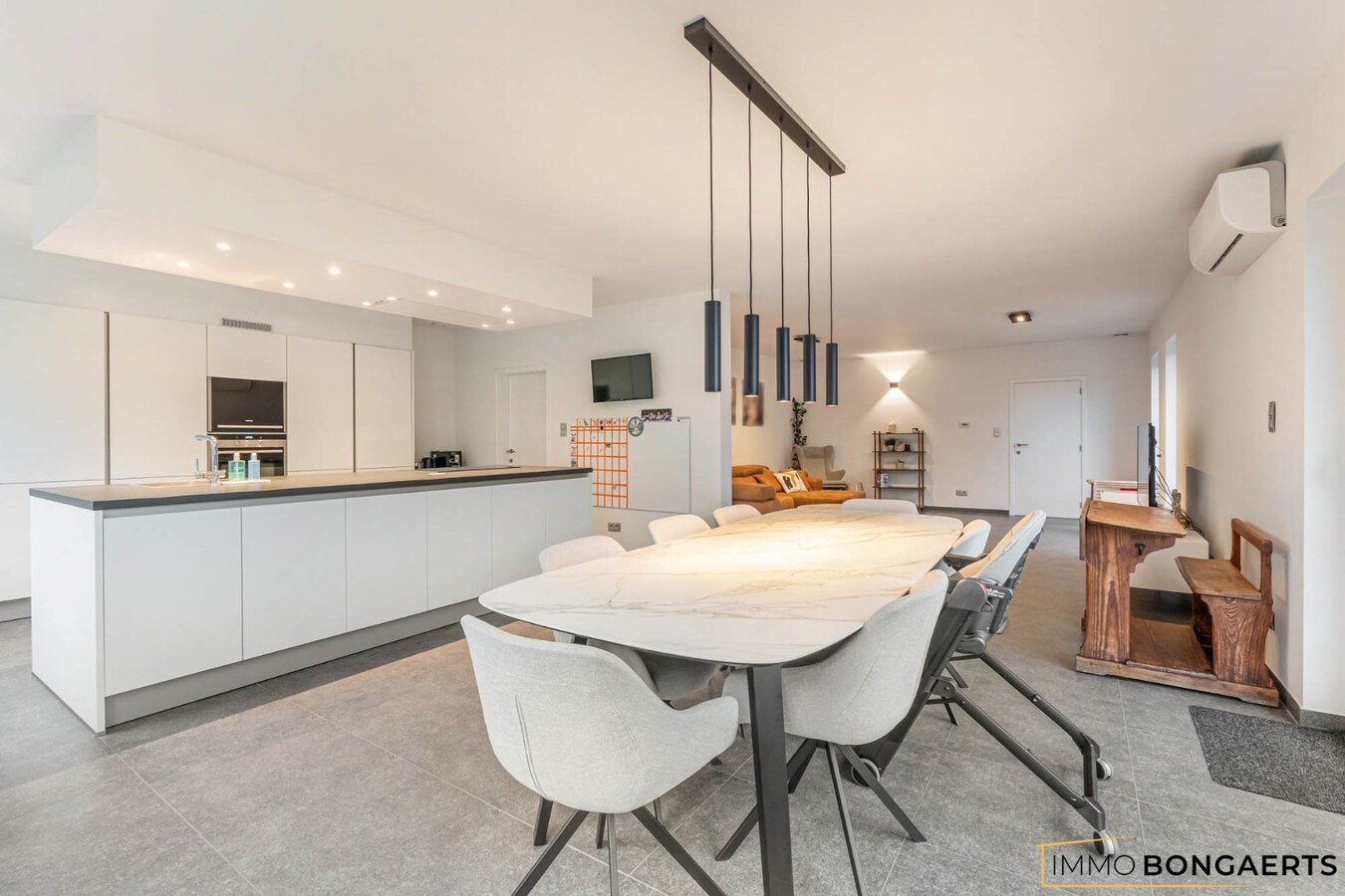 Ruime woning met 3 slaapkamers 