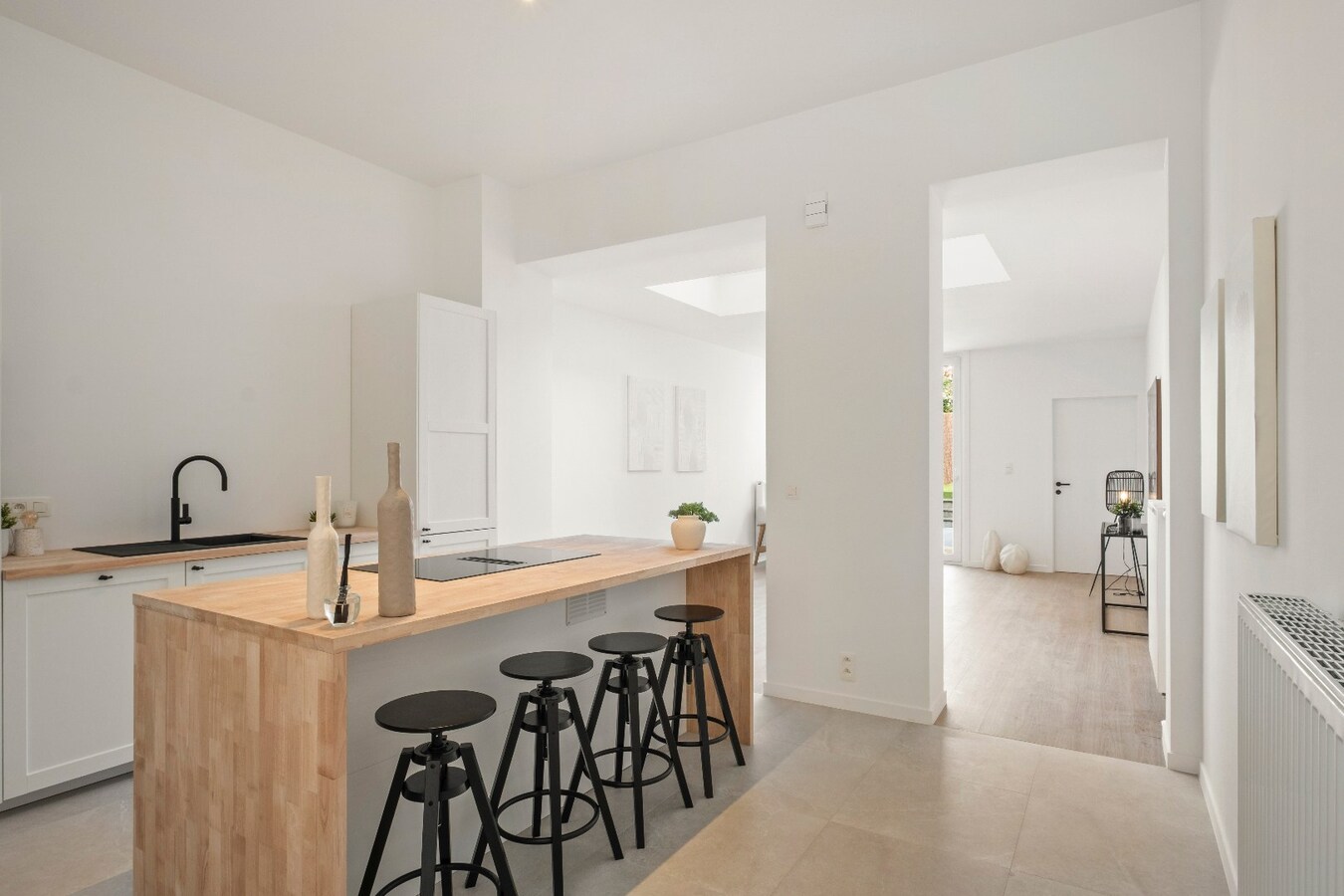 Instapklare ruime woning met tuin nabij de Leie ! *** NONO INSPIRED *** 
