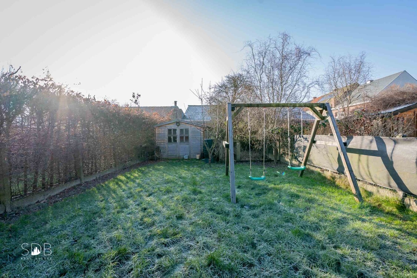 Hedendaagse gesloten bebouwing 