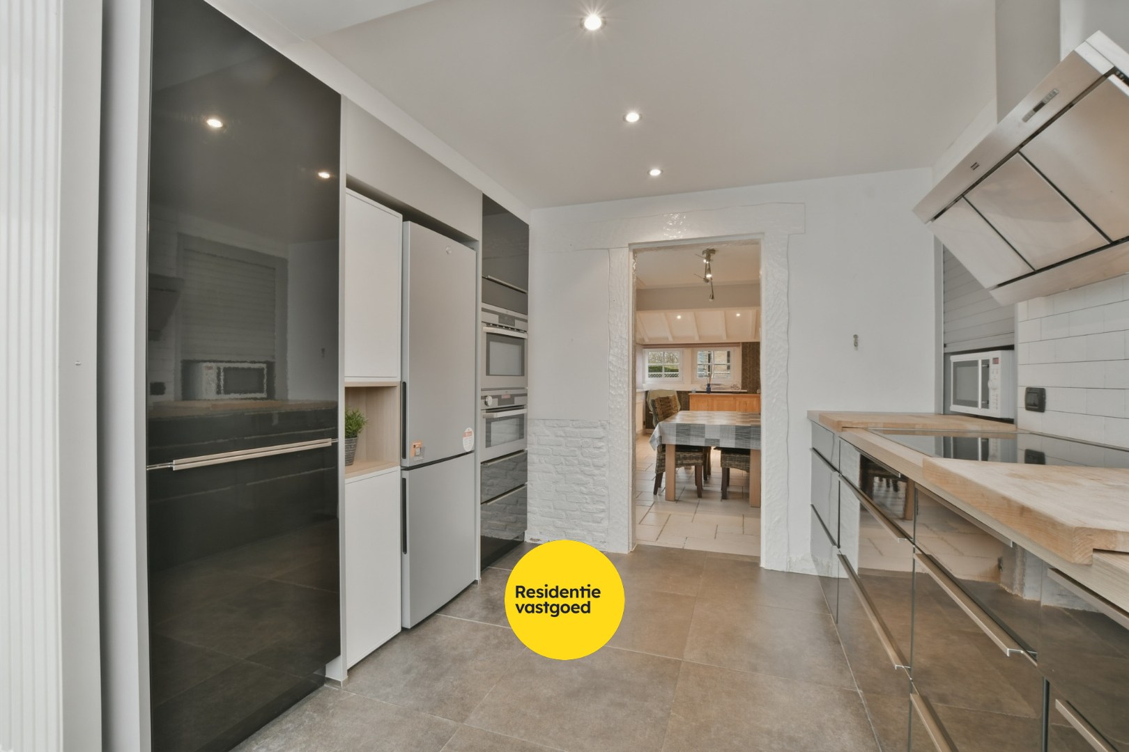 Ruime villa (201m²) op wandelafstand van het centrum en strand te Blankenberge! 