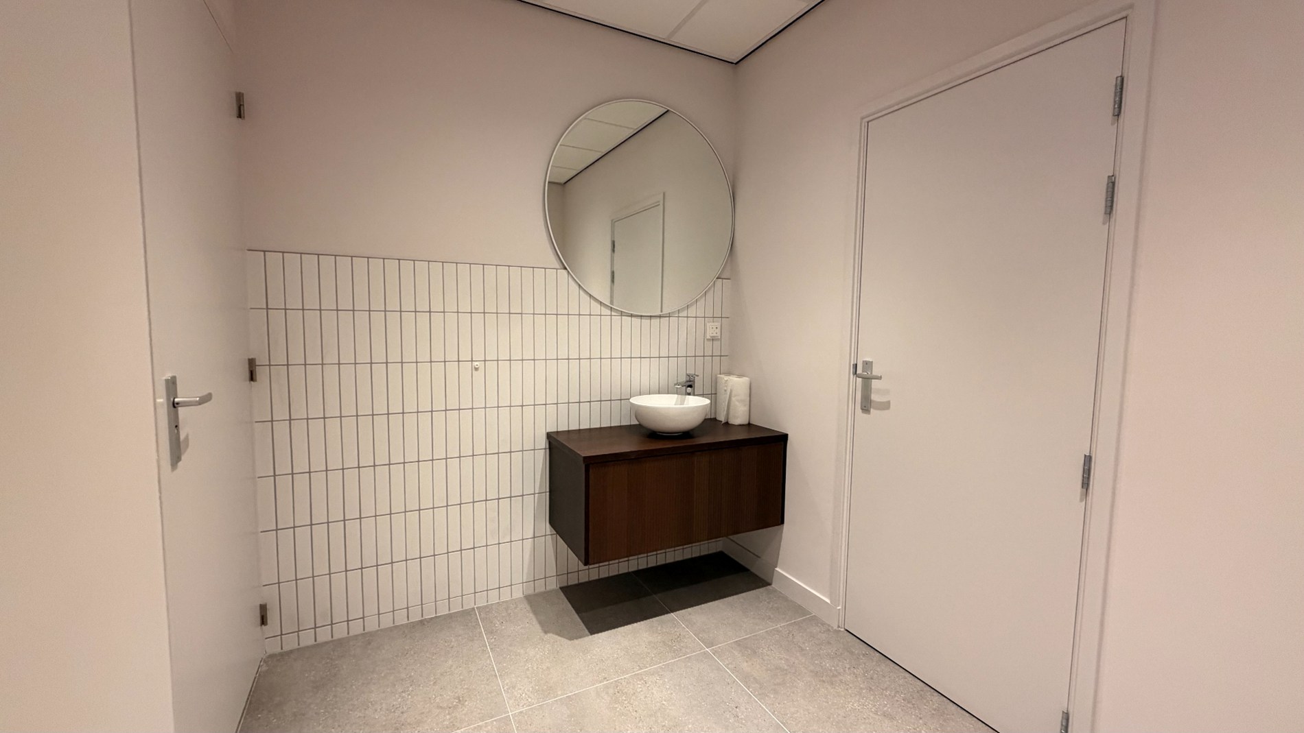 Kantoorruimte te huur in herenwoning aan Meir in Antwerpen