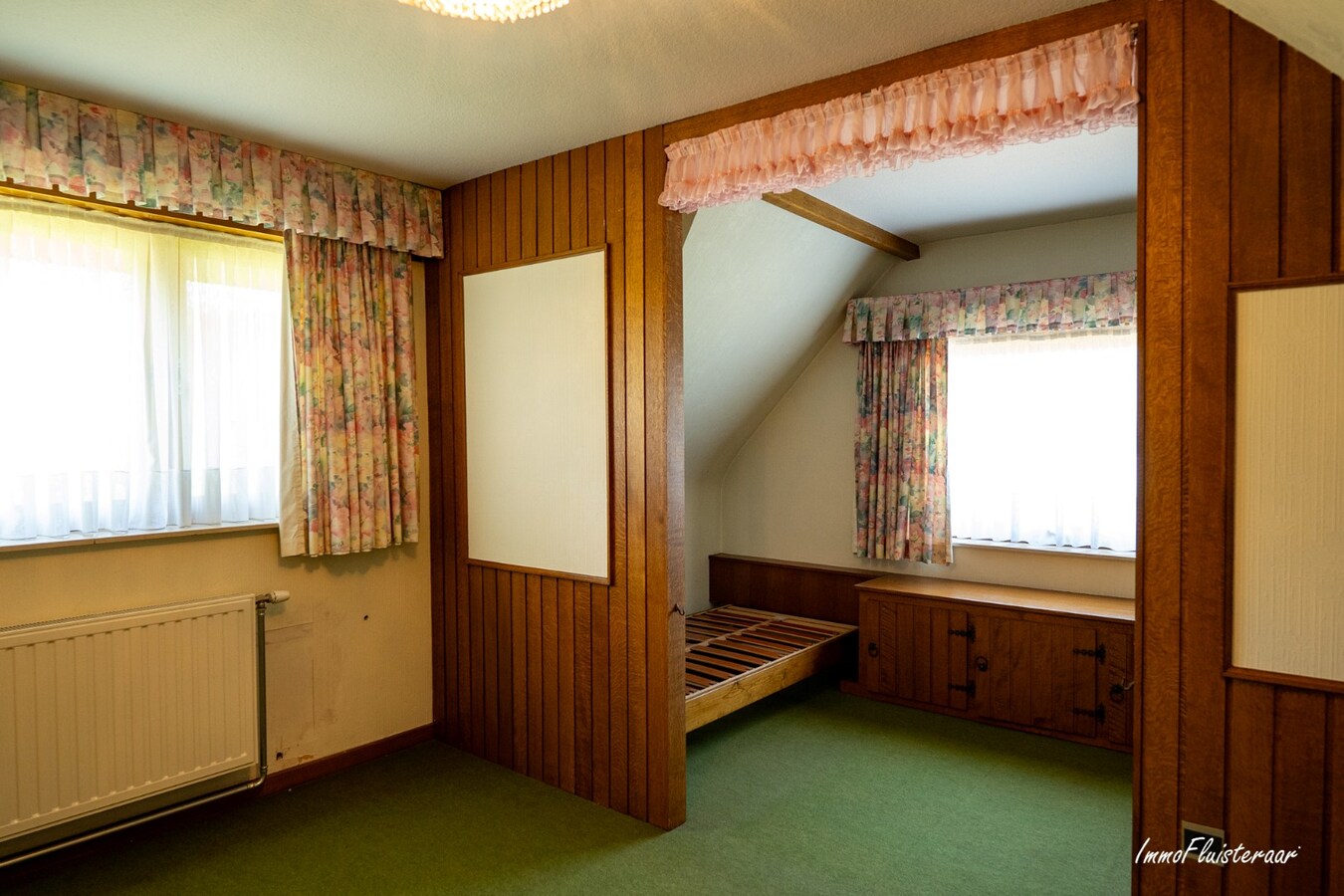 Ruime woning met loods op ca. 1ha te Lummen 