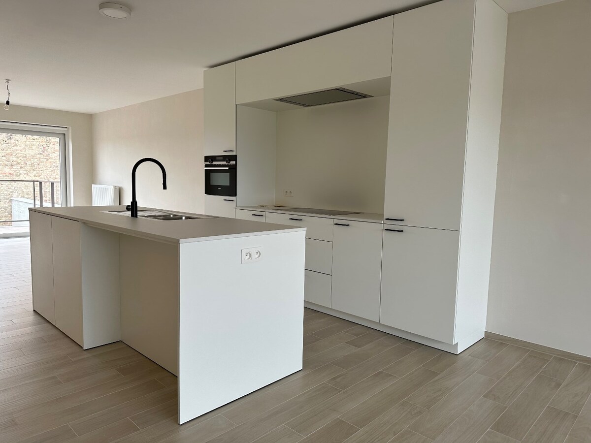 Nieuwbouwappartement met 2 slaapkamers en carport te Ramskappele Nieuwpoort 