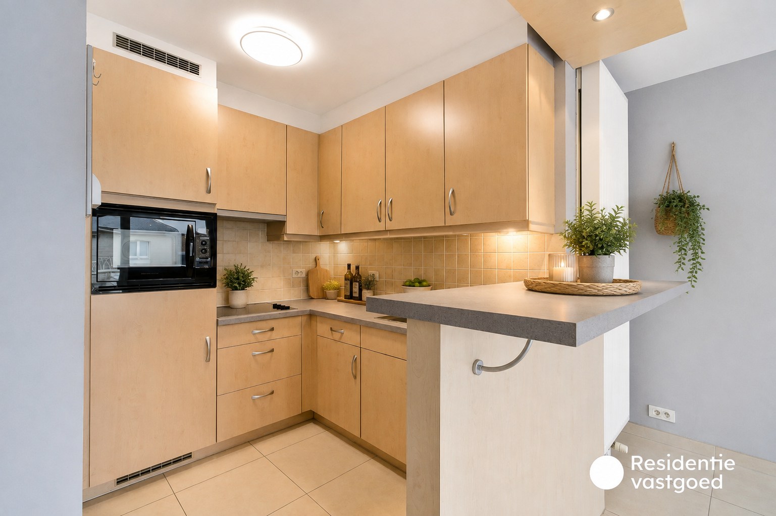 Duplex-appartement in rustige residentie met twee slaapkamers en terras 