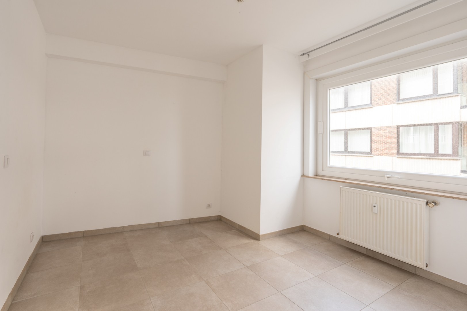 Hoekappartement met 2 slaapkamers en mooi zeezicht 