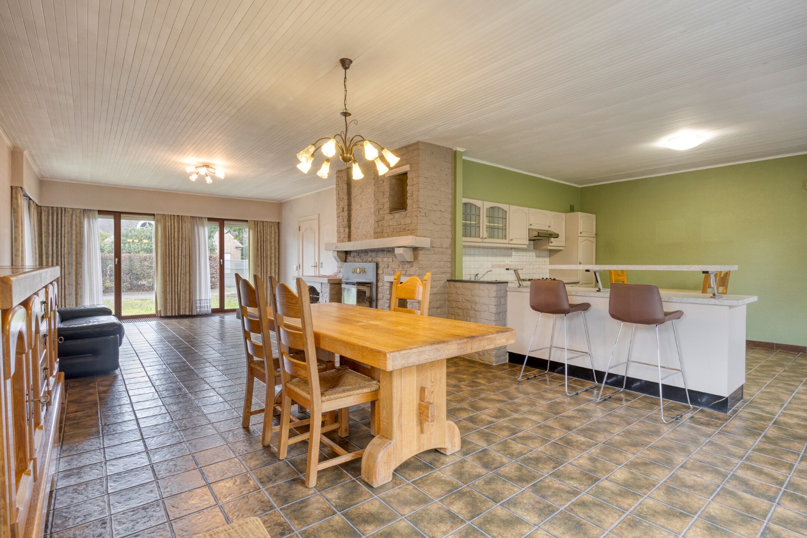 Gezellige laagbouwwoning met 3 slpk. op een ruim perceel in Geel-Winkelomheide 