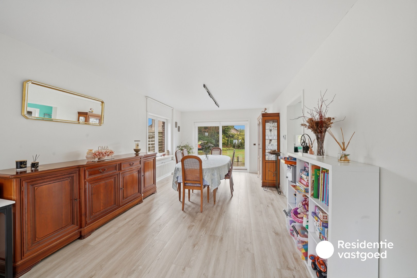 Vrijstaande woning op ruim zonnig perceel in het landelijke Roksem/Ettelgem 