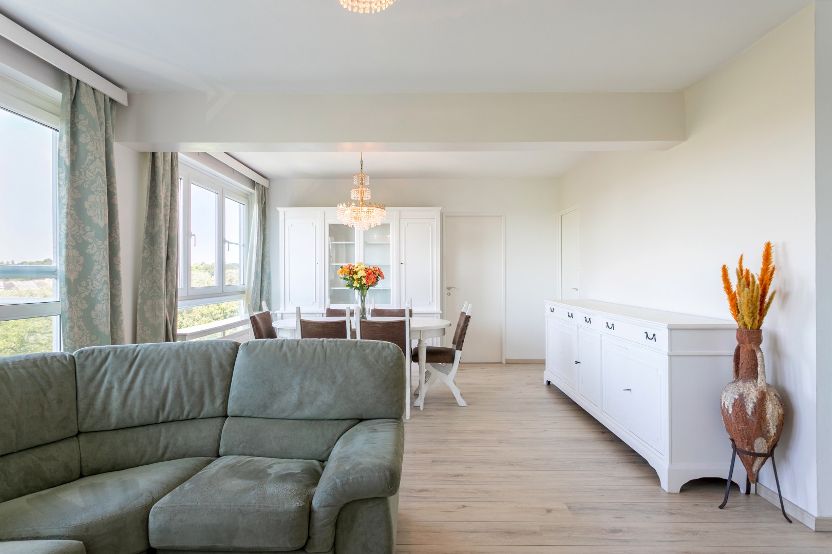 App (82m²) te koop in Breughelpark, met 2 slpks, ruim balkon en kelder 
