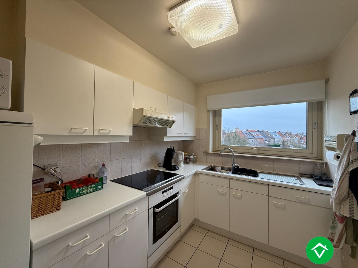 Ruim 2-slaapkamersappartement met garage in centrum Roeselare 