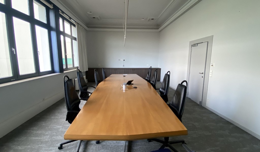 Volledig ingerichte kantoren te huur in Zwijnaarde