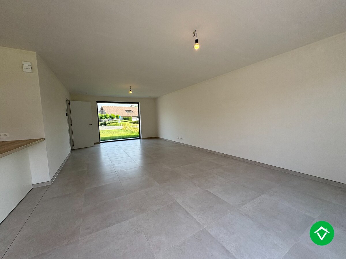 TE HUUR – Energiezuinige nieuwbouwwoning met tuin 