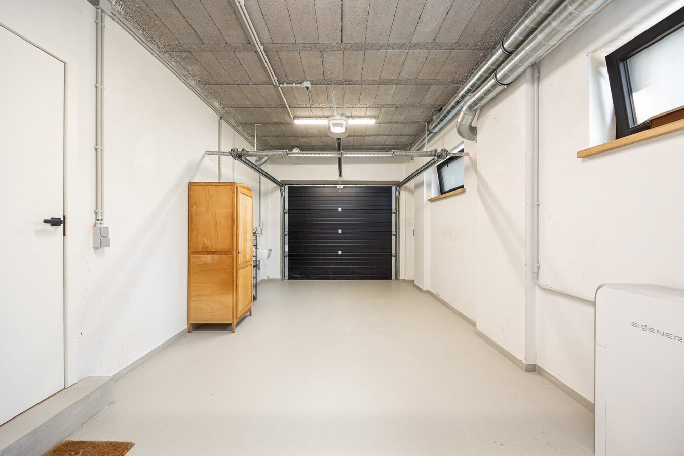 Energievriendelijke en Instapklare langgevelhoeve met privé-praktijkruimte te Berlaar 