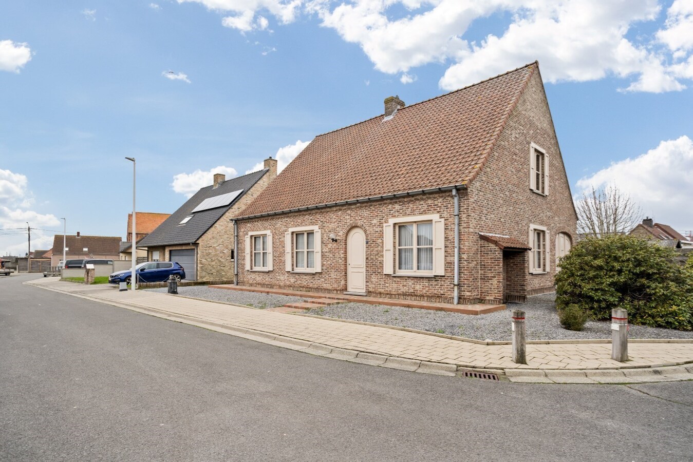 Residentieel gelegen, vrijstaande woning op ruim perceel van 714m² 