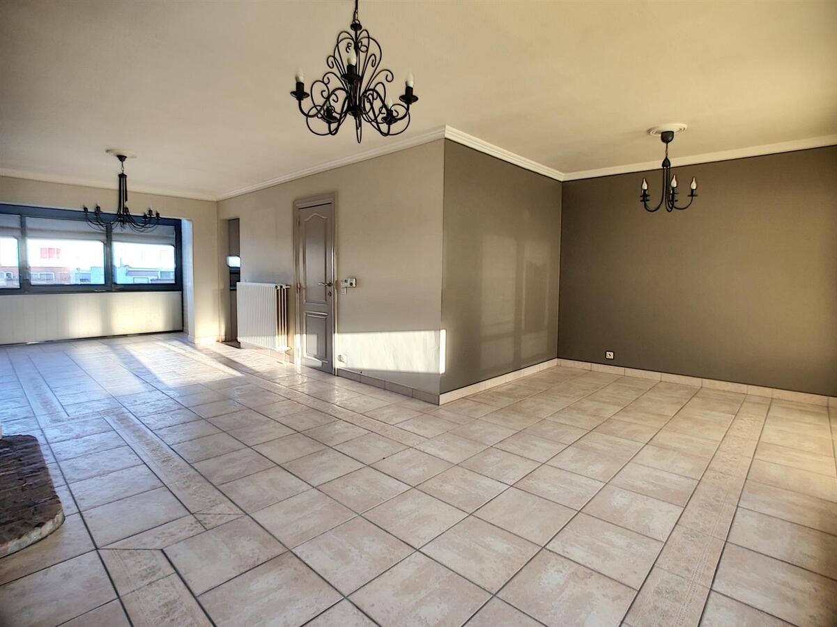 Mooie bel-étage met grote tuin en achteruitgang - Zeebrugge 