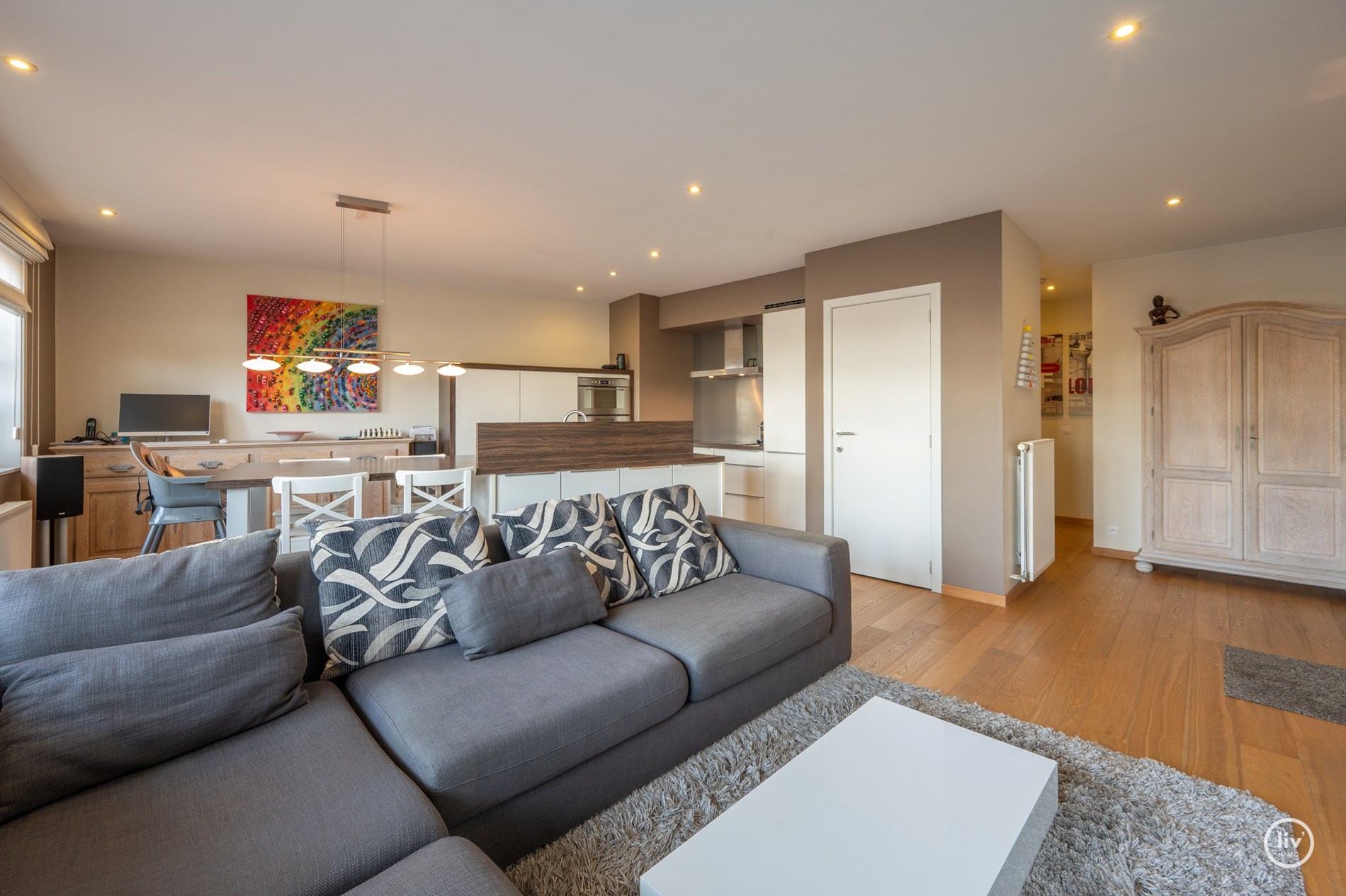 Verzorgd appartement op een topligging in de gegeerde Meerlaan te Knokke. 