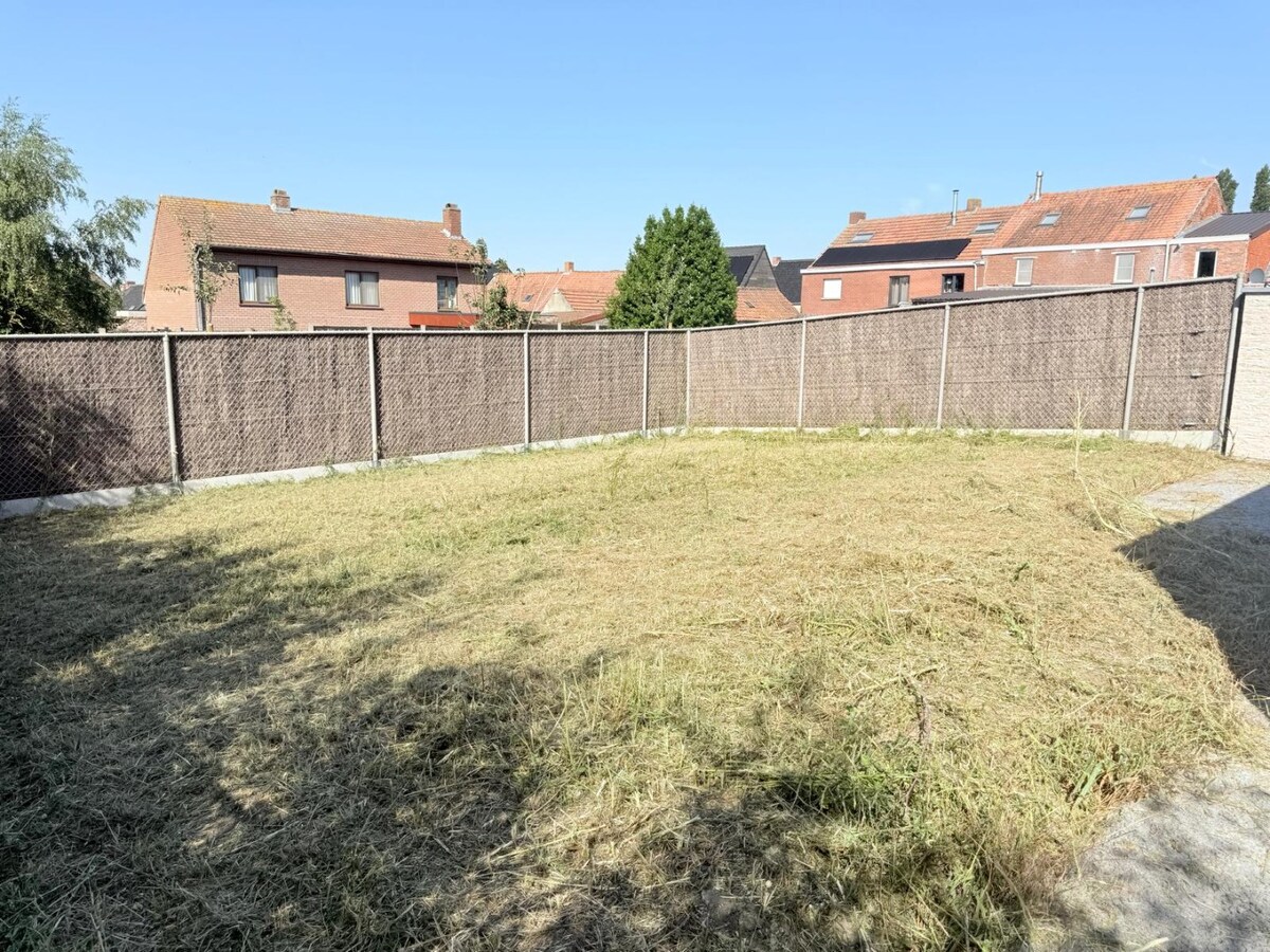 Instapklare nieuwe woning in een rustige woonwijk 