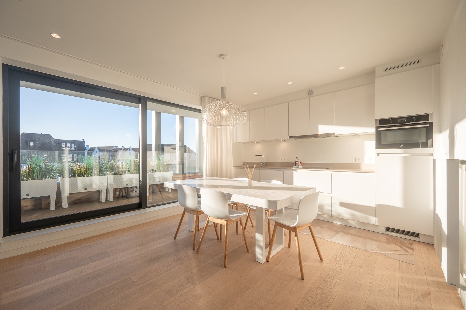 Ruim en zonnig appartement te Duinenwater 