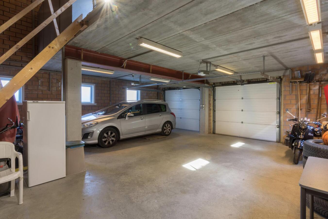 Instapklare villa met prachtige tuin te Destelbergen 