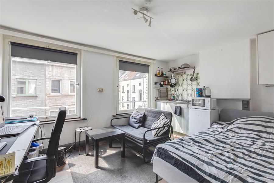 Interessante opbrengsteigendom met 16 entiteiten 