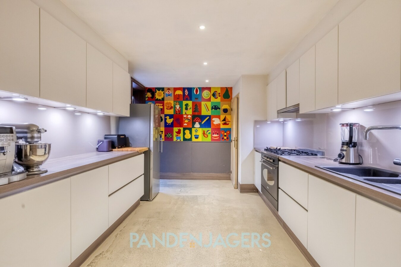 Ruime handelswoning met veel mogelijkheden in hartje Lier 