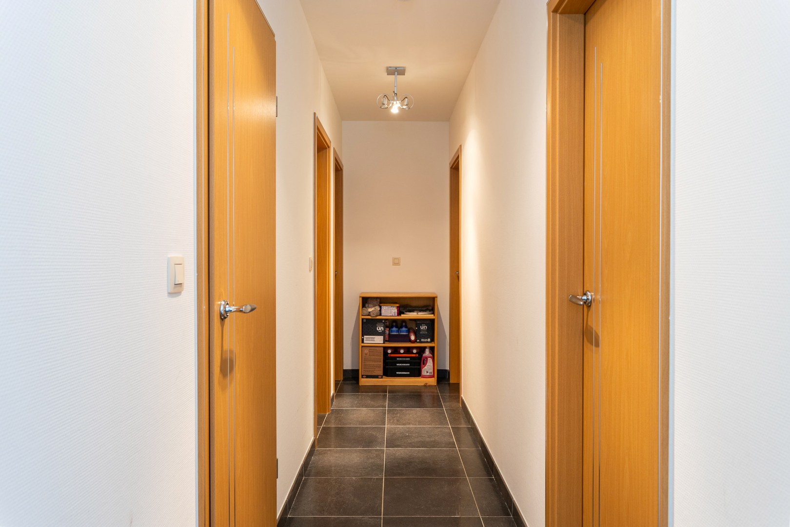 Instapklaar gelijkvloersappartement met 3 slaapkamers en tuin 